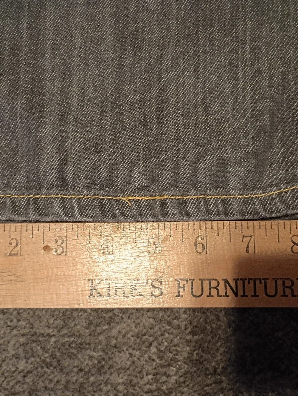 Levis Men's 569 Loose Straight Jeans Size 34x32 Grey Wash